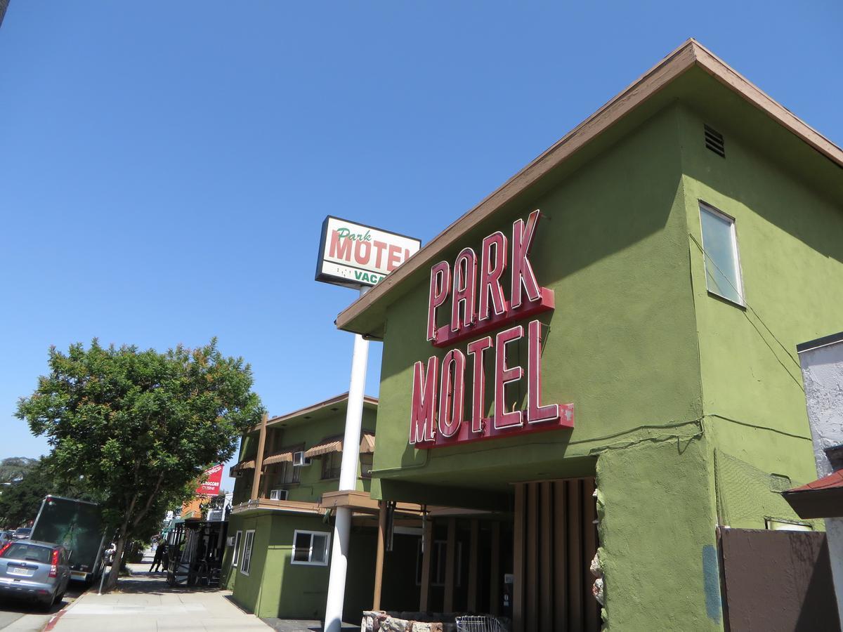 Park Motel Studio City Buitenkant foto